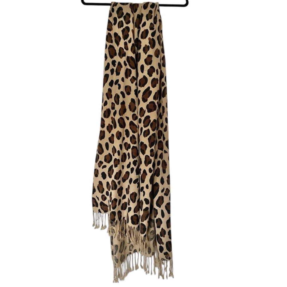 Animal print / cheetah scarf / shawl